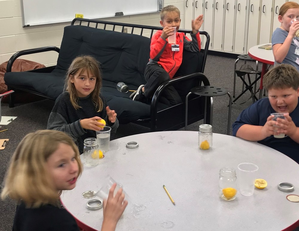Mrs. Whewell's class makes lemon shake-ups.